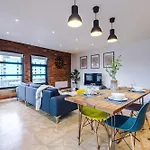 Luxury 2 King Beds In City Centre