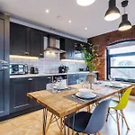 Luxury 2 King Beds In City Centre