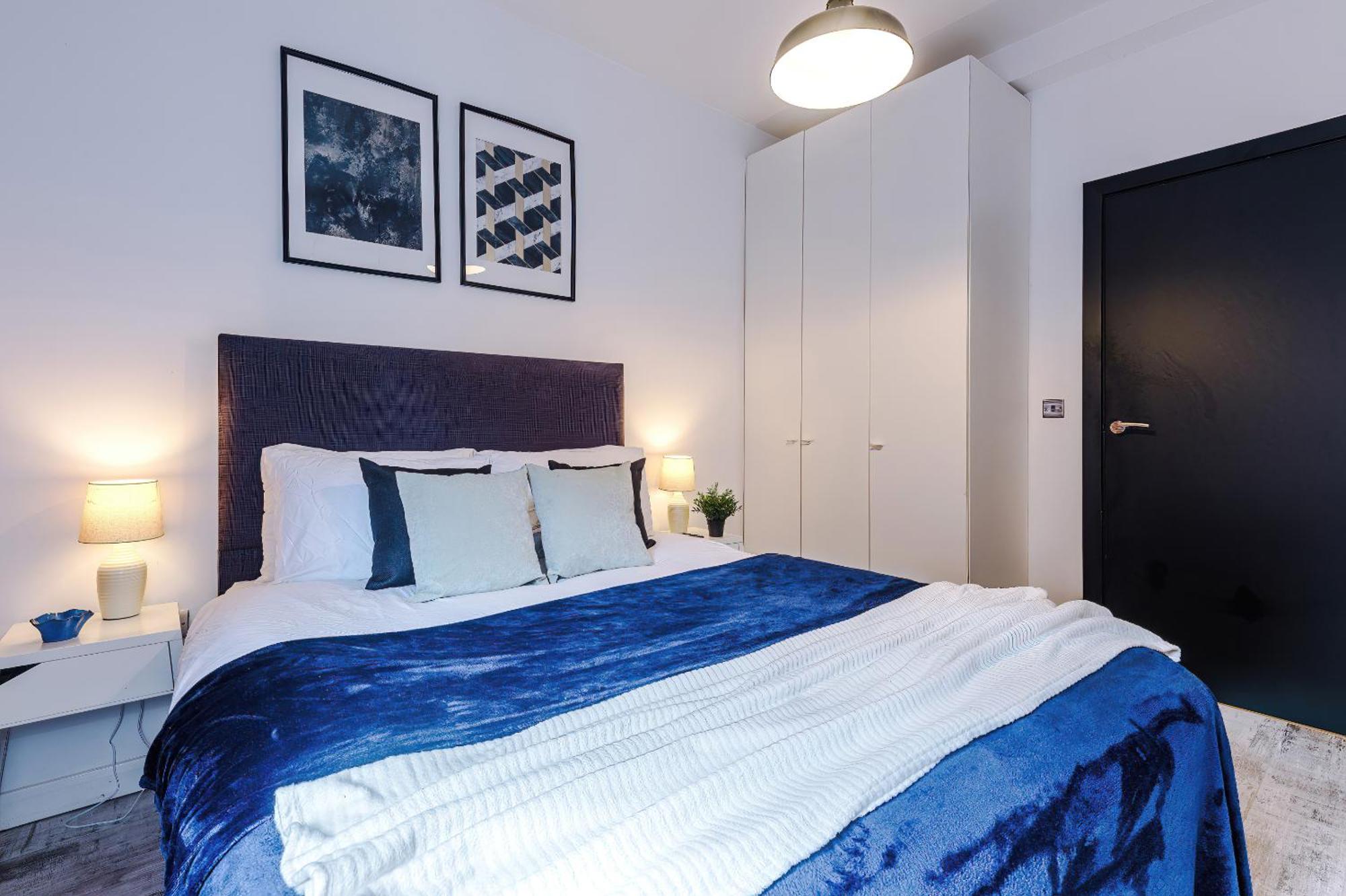 Apartment Luxury 2 King Beds In Centre